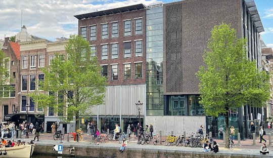 Best cannabis travel guide & tips for Amsterdam (2026)