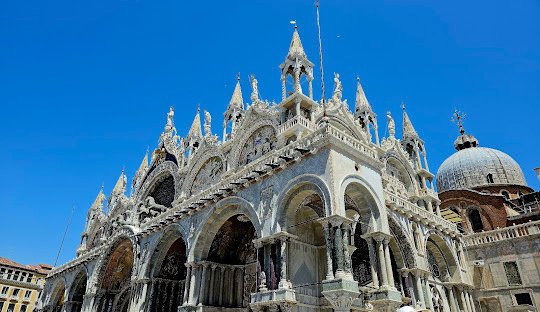 Cannabis travel guide Venice Italy (2026)