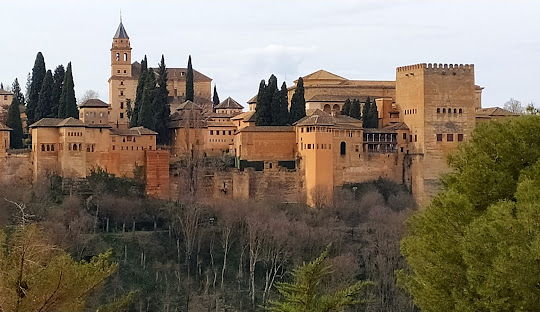 Buying cannabis or weed in Granada, Spain 2024. Is weed legal in Granada?